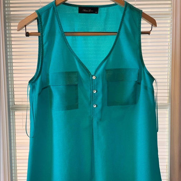 Tank top - Picture 1 of 1